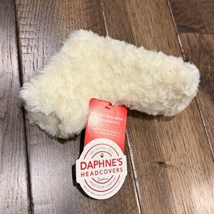 Daphne's NWT Lamb‎ Golf head cover